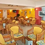 Cheerfulway Ouravista 公寓式酒店 3*