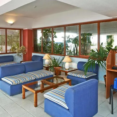 Apartahotel Cheerfulway Ouranova