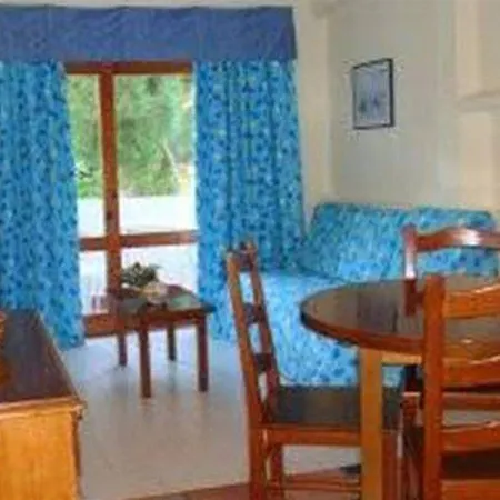 Cheerfulway Ouranova Apartahotel